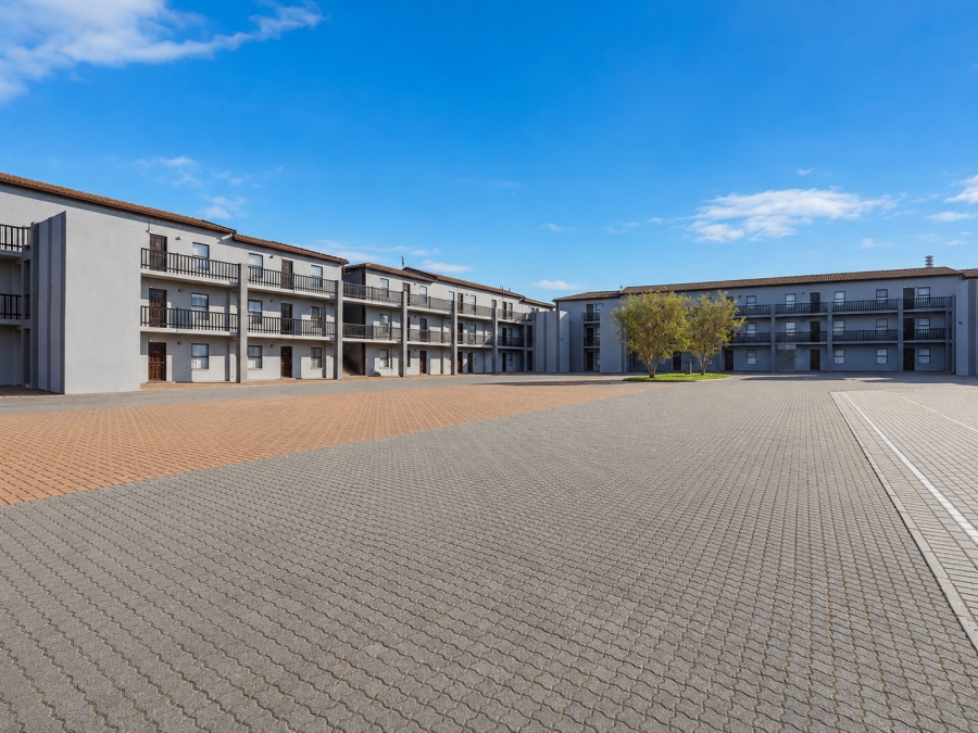 2 Bedroom Property for Sale in Parklands Western Cape
